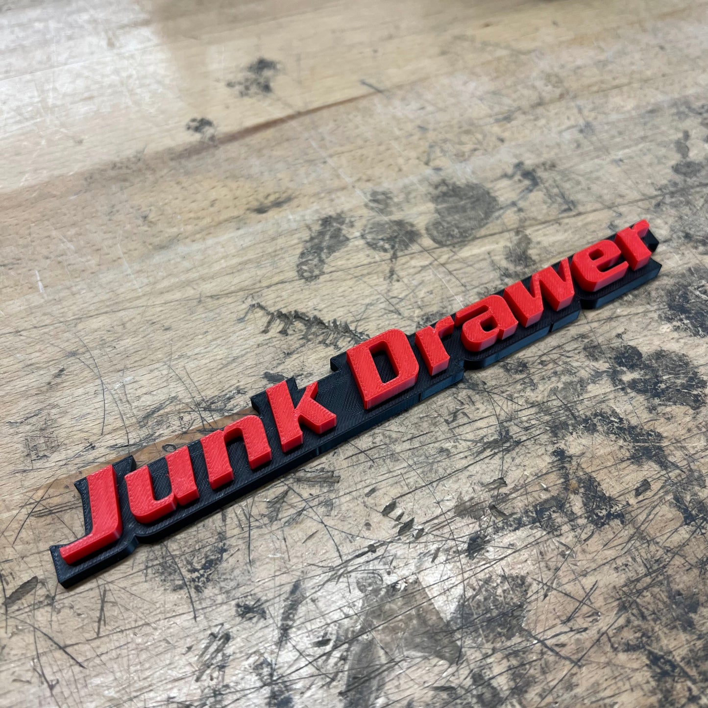 Emblemas personalizados para cajones de cajas de herramientas - Junk Drawer